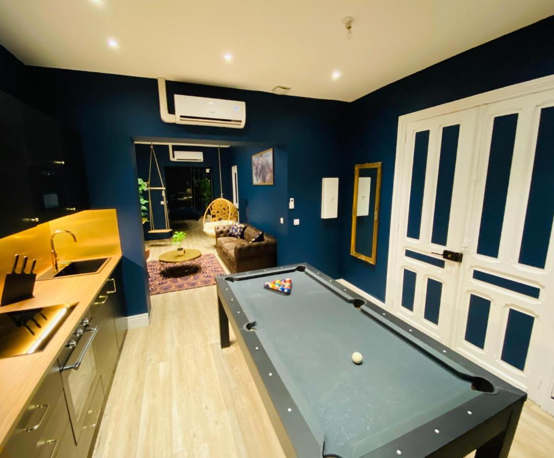 Capsule le temps suspendu balnéo&home cinema&billard Valenciennes Extérieur photo